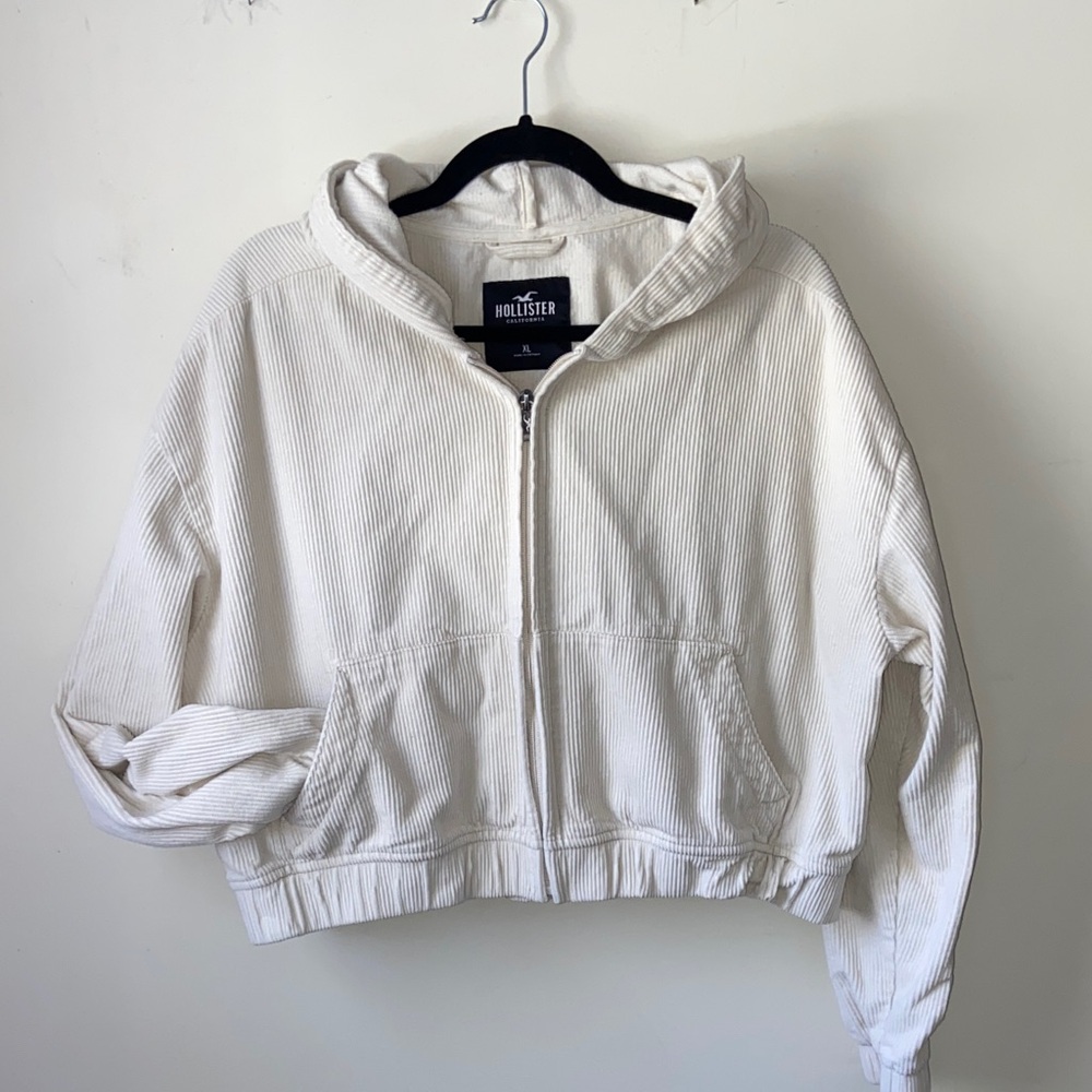 Hollister Corduroy Ribbed Cropped Zip-Up Hoodie